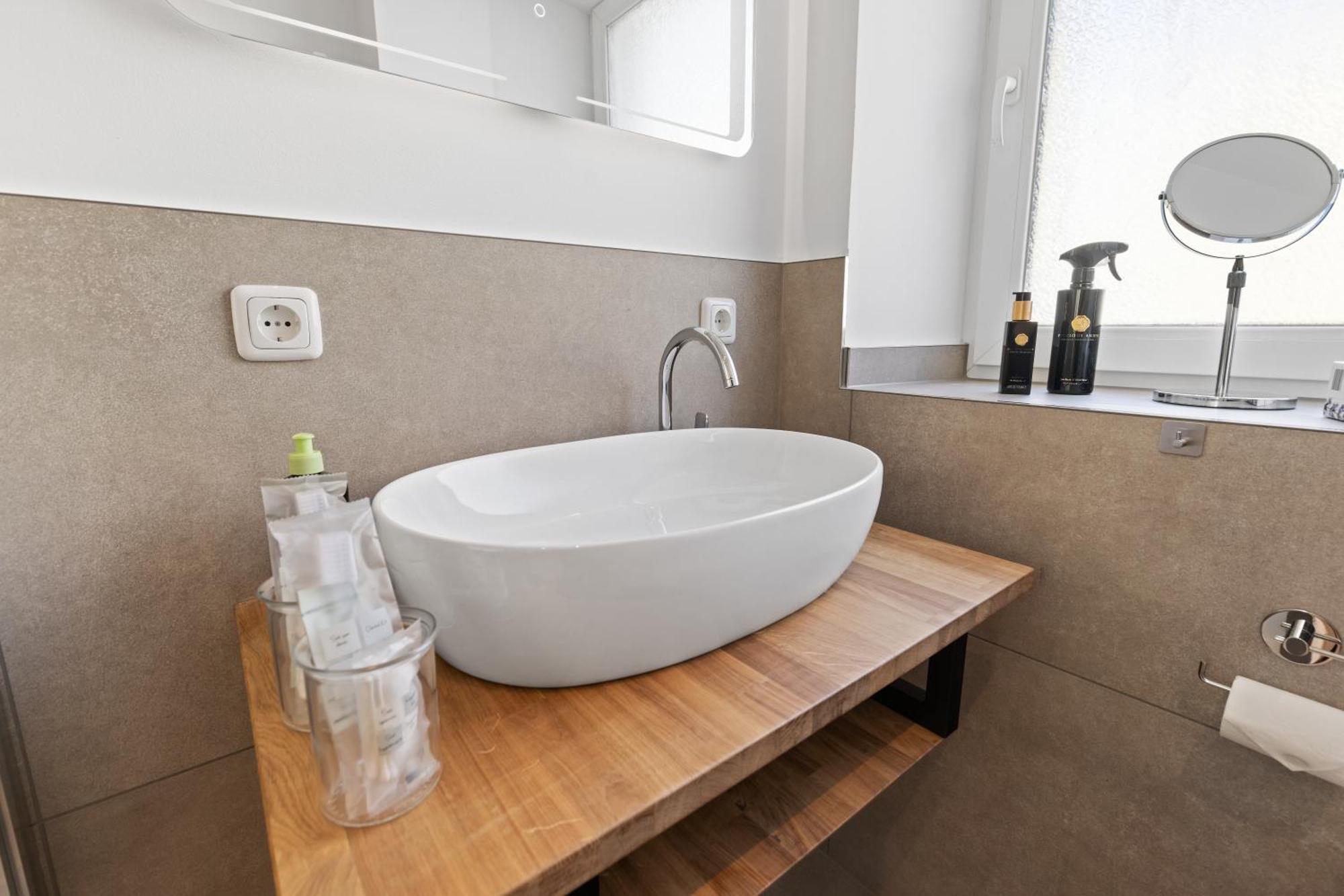Ma Suite - High-Quality New Apartment アウグスブルク エクステリア 写真